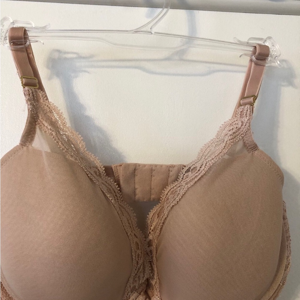 Lightly Lined LaceTrimmed Mesh Bra in Tan - Picture 5 of 6